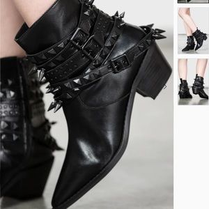 Calista boots